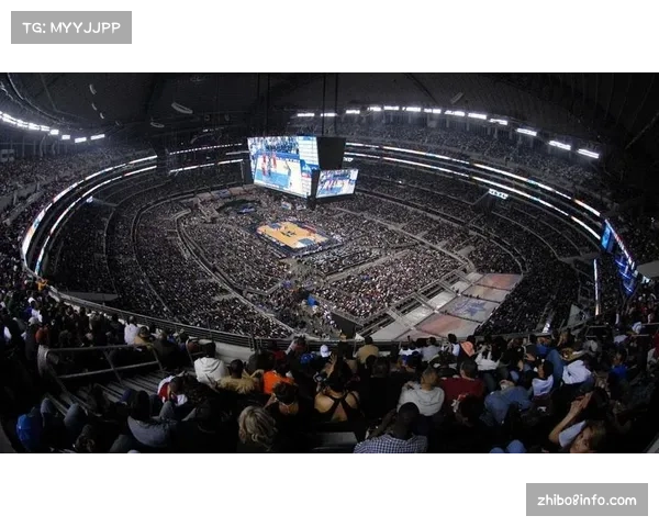 中场表演:为庆祝联盟成立80周年,全明星名宿队进行表演赛